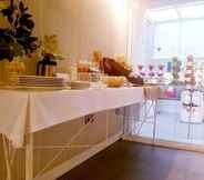 ร้านอาหาร 2 Hotel Boutique Caireles