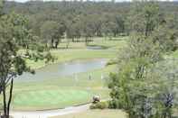 Pusat Kebugaran Riverside Oaks Golf Resort