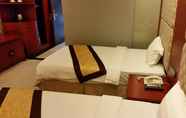 Kamar Tidur 5 MB Hotel