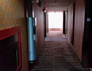 Lobi 2 MB Hotel