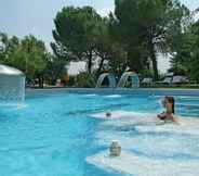 Swimming Pool 3 Hotel Terme Neroniane