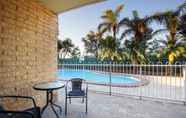 Swimming Pool 4 Nightcap at Kawana Waters Hotel