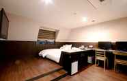 Bilik Tidur 7 Queens Hotel Seomyeon Busan