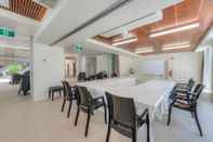 Functional Hall Oshen Holiday Apartments Yeppoon