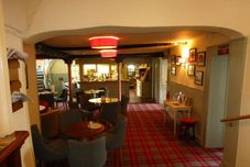 바, 카페, 라운지 The Bear Hotel