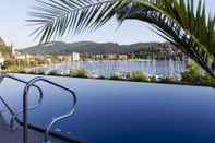 Swimming Pool Hotel de Charme Laveno