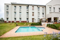 Swimming Pool Road Lodge Potchefstroom