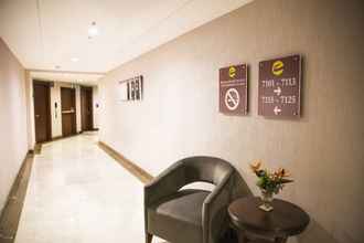 Lobby 4 Grand Aras Hotel & Suites