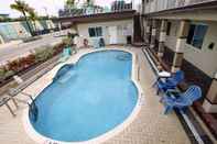 Swimming Pool Caribbean Resort Suites