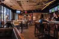 Bar, Kafe dan Lounge Delta Hotels by Marriott Waterloo