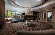 Lobi 5 Delta Hotels by Marriott Waterloo