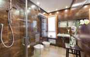 In-room Bathroom 3 Hotel Trapani In