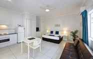 Kamar Tidur 6 Sandcastles 1770 Motel & Resort