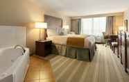 Bedroom 7 Country Inn & Suites by Radisson, Bemidji, MN