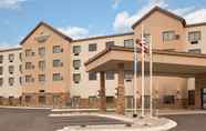 ภายนอกอาคาร 5 Country Inn & Suites by Radisson, Bemidji, MN