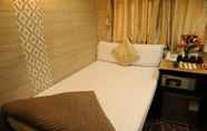 Kamar Tidur 7 Everest Inn Guest House