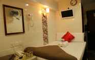Kamar Tidur 2 Everest Inn Guest House
