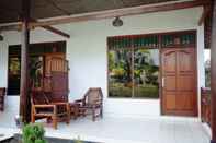 พื้นที่สาธารณะ Segara Bukit Seaside Cottages