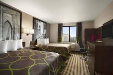 卧室 Super 8 by Wyndham Bronx