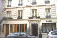 Bên ngoài Hôtel Montmartre