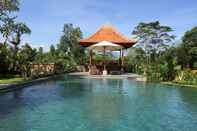 Swimming Pool Meng Bengil Villa