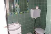 Toilet Kamar Palms Motel