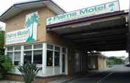 Bangunan 2 Palms Motel