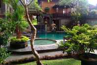 Swimming Pool Kun - Kun Guest House Ubud