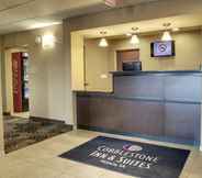 Lobby 6 Cobblestone Inn & Suites - Avoca