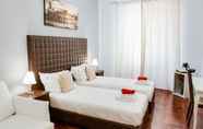 Bedroom 6 Lh Royal Suites