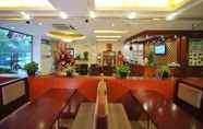 Restoran 2 Greentree Inn Business Hotel