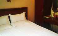 Bedroom 7 GreenTree Inn Harbin City Central Avenue Hotel