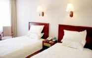 Bedroom 5 GreenTree Inn Harbin City Central Avenue Hotel