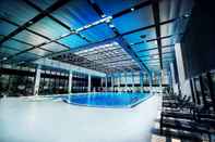 Swimming Pool Preess Resort Hotel