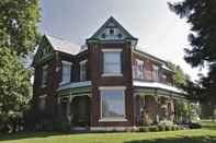 Exterior Nauvoo Grand Bed & Breakfast