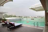 Swimming Pool Country Inn & Suites by Radisson, Bhiwadi