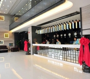 Lobi 2 Shenzhen Higgert Business Hotel