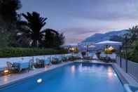 Swimming Pool Hotel Villa Brunella