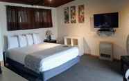 Kamar Tidur 5 The Pioneer Motel