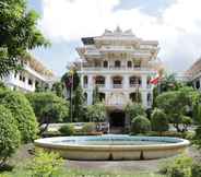 Exterior 3 Champasak Palace Hotel