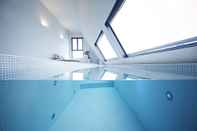 Swimming Pool Snow hotel