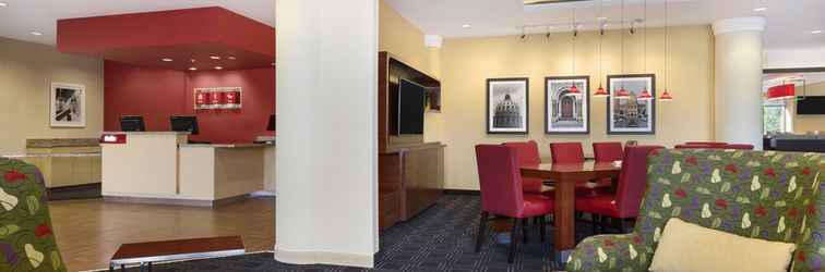 Lobi Towneplace Suites by Marriott Harrisburg West/Mechanicsburg