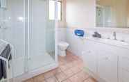 Toilet Kamar 4 Wollongong Surf Leisure Resort