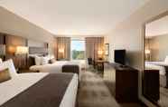 Bedroom 3 DoubleTree by Hilton Charleston Mount Pleasant