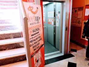 Lobby 4 Home Backpackers Valencia by Feetup Hostels