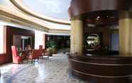 Lobby 7 Hotel Royal