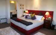 Kamar Tidur 3 West Melton Bed and Breakfast