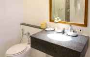 In-room Bathroom 4 Kameo Grand Rayong Hotel & Serviced Apartments