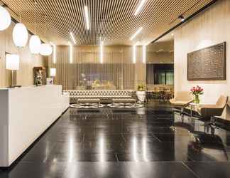 Lobby 2 Holiday Inn Express & Suites Bogota Zona Financiera, an IHG Hotel