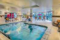 Swimming Pool Courtyard by Marriott Charleston Downtown/Civic Center